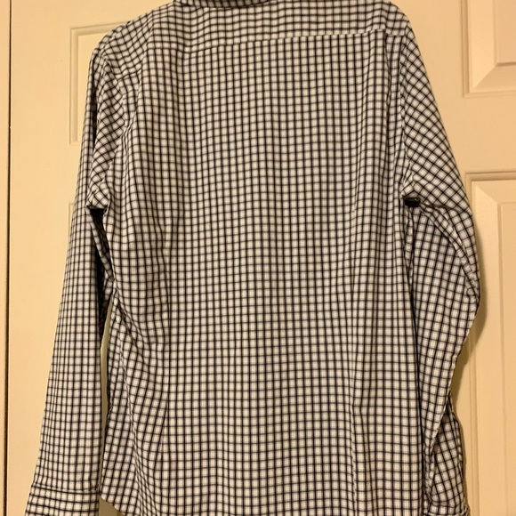 Express, Men’s black button down shirt. L/G extra slim - Picture 4 of 4